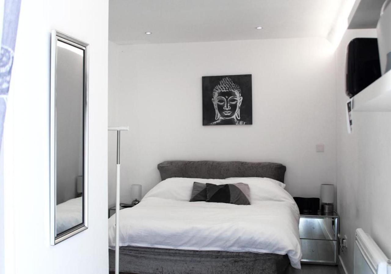 Beautiful 1-bed In London * Uxbridge